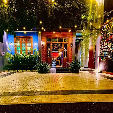 Coffee House Dambulla Hotel Екстериор снимка